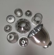 铝合金型材加工：铝的熔点与沸点？